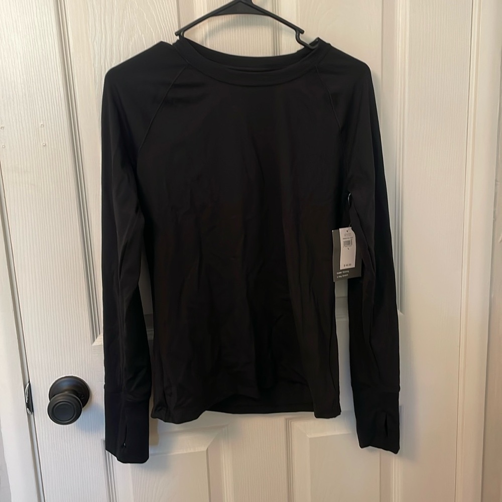 Gap QuickDry long sleeve
